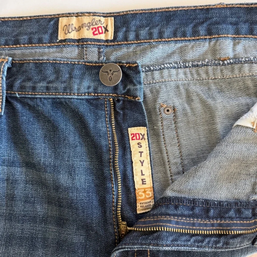 Wrangler 20X Style 33 Extreme Relaxed Jeans Mens 40x36 Medium Wash 33MWXWL
